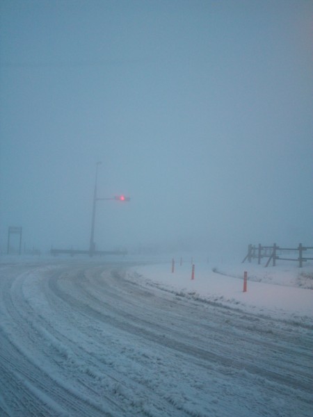 雪道の運転にはご注意を！