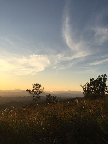 夕暮れの小萩山