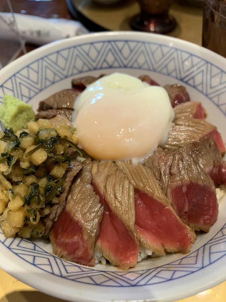 あか牛丼